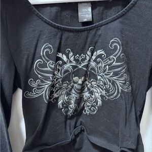 Black Skull Graphic Women's Top